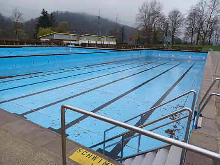 das Becken ist noch leer ©HL